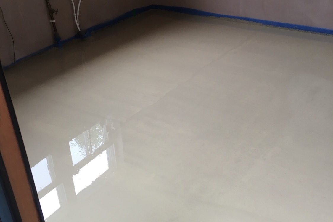 pumping fast drying screed 